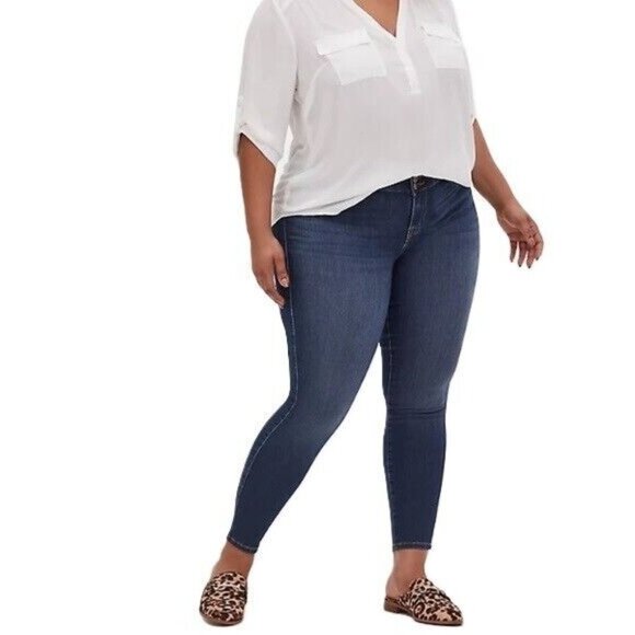 Torrid Cascade Blue First at Fit Super Stretch Jeggings 27" Inseam -- Women's 26 - Picture 1 of 8